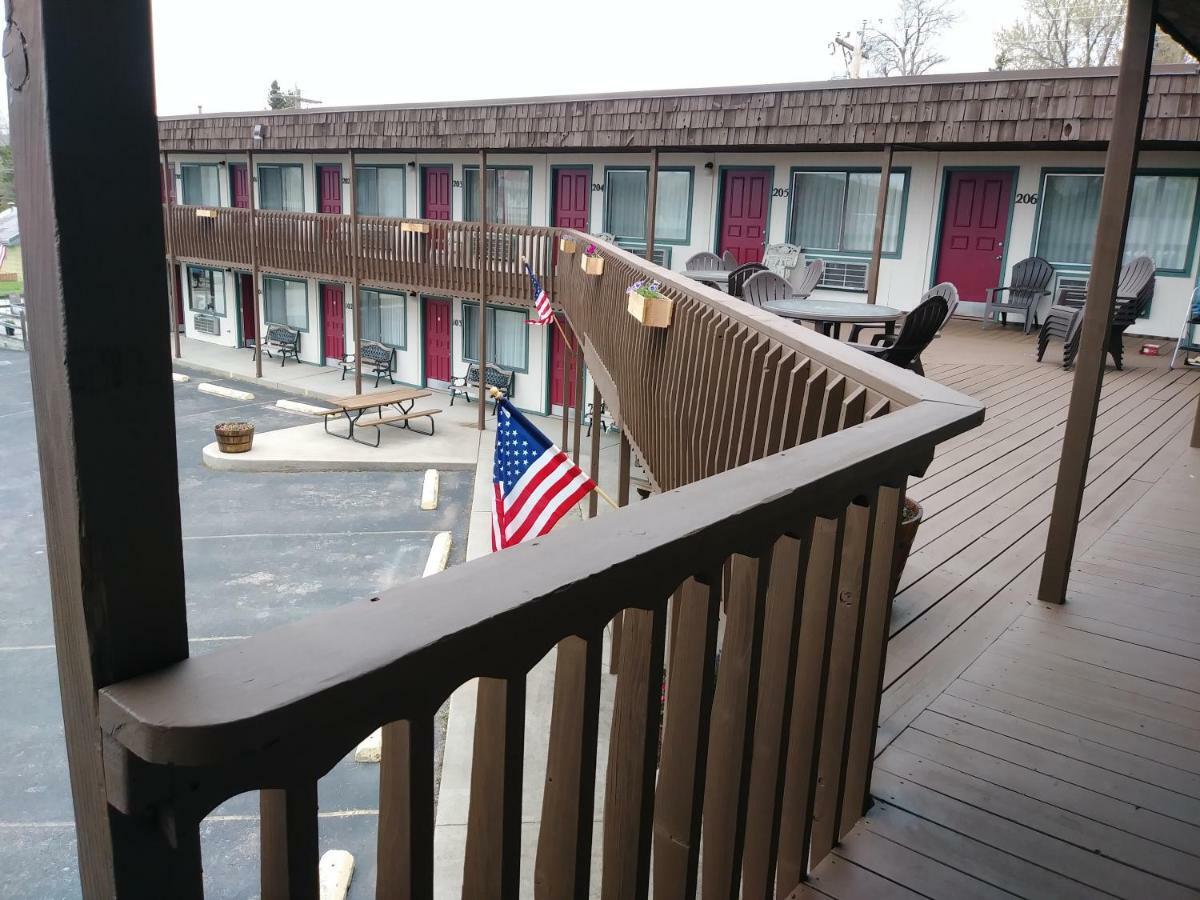 The Sturgis Motel Buitenkant foto