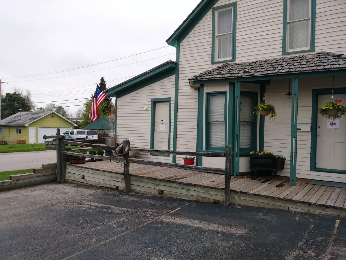 The Sturgis Motel Buitenkant foto